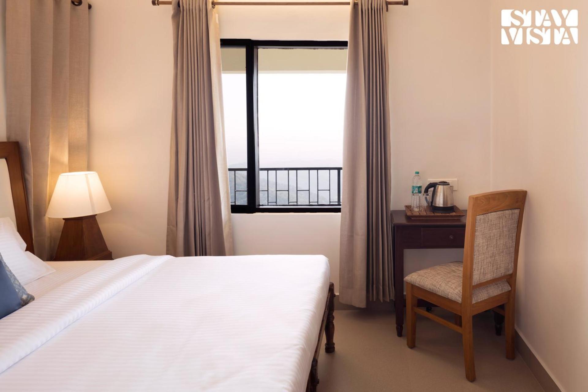 Stayvista At Vale Echoes - Breakfast Included Munnar Exterior photo
